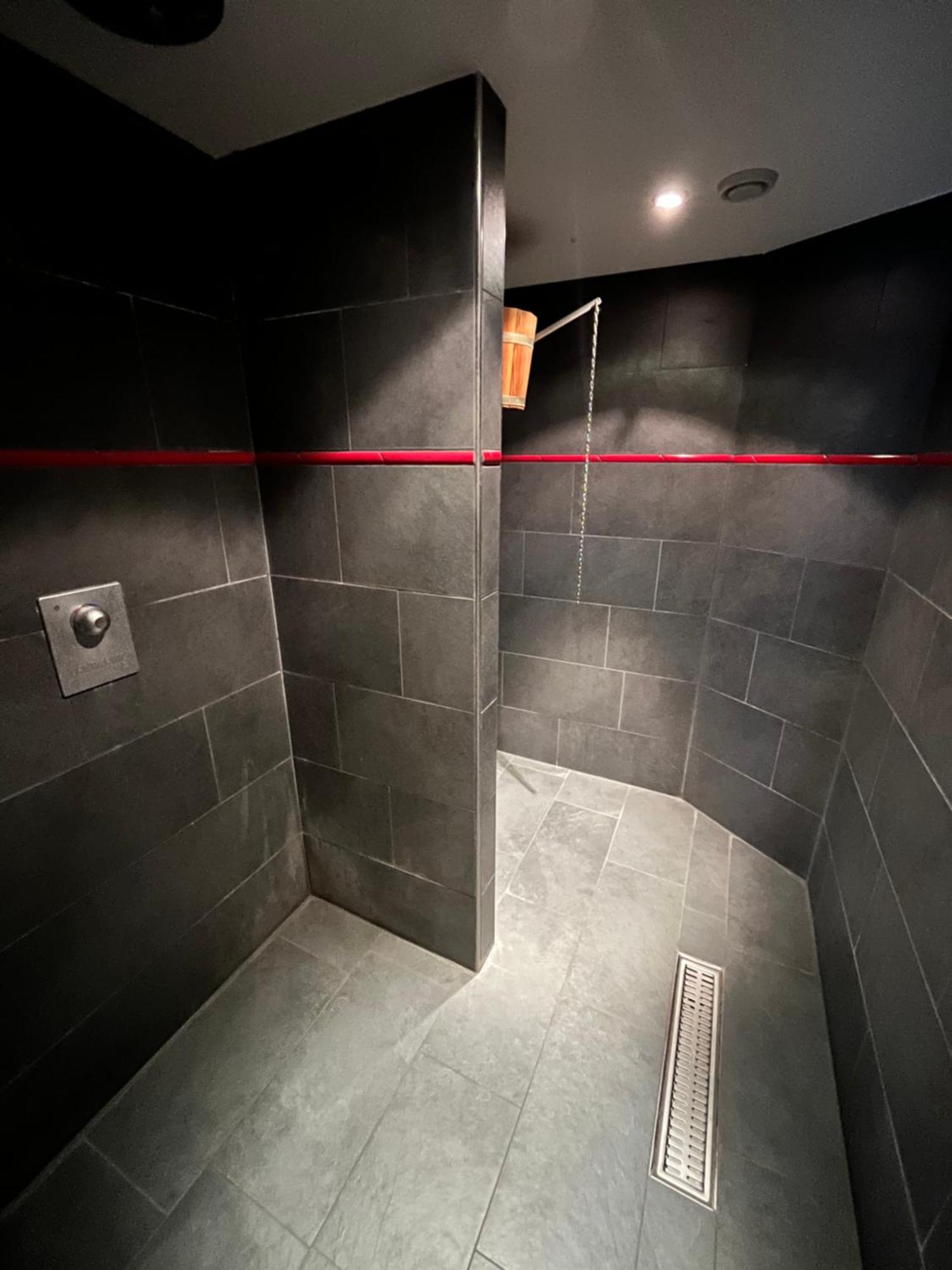 Hotel Alfa Superieur - Leukerbad-Therme Luaran gambar