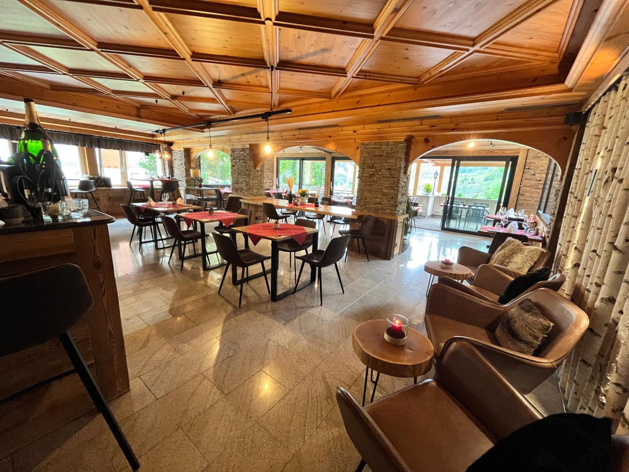 Hotel Alfa Superieur - Leukerbad-Therme Luaran gambar